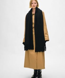 Wanderearth.shop8e81ca6738 1